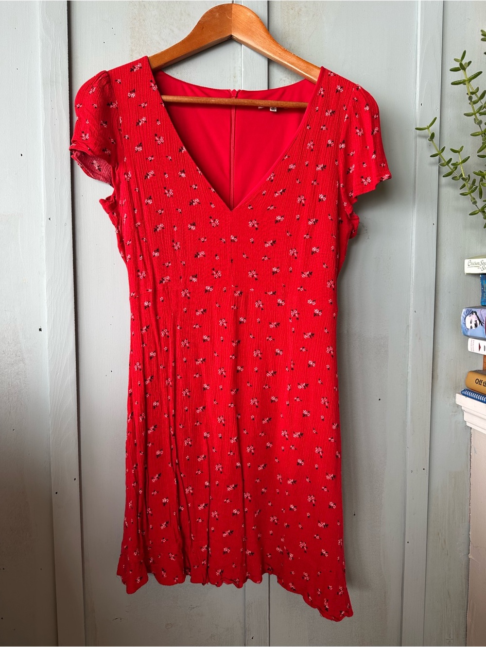 Vintage Red Floral Fit & Flare Dress - Women - Picture 3 of 8